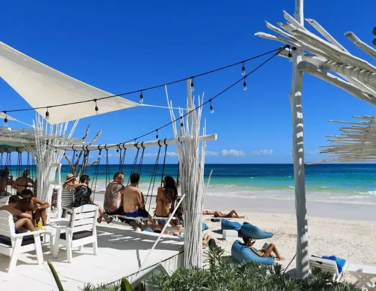 What are the best beach clubs in Cancun? 